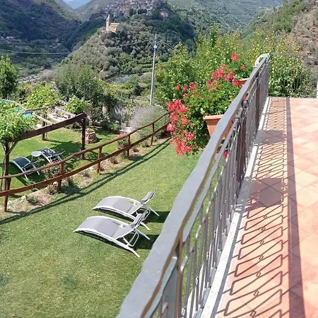 Il Poggio Di Maro' Alloggio per agriturismo *