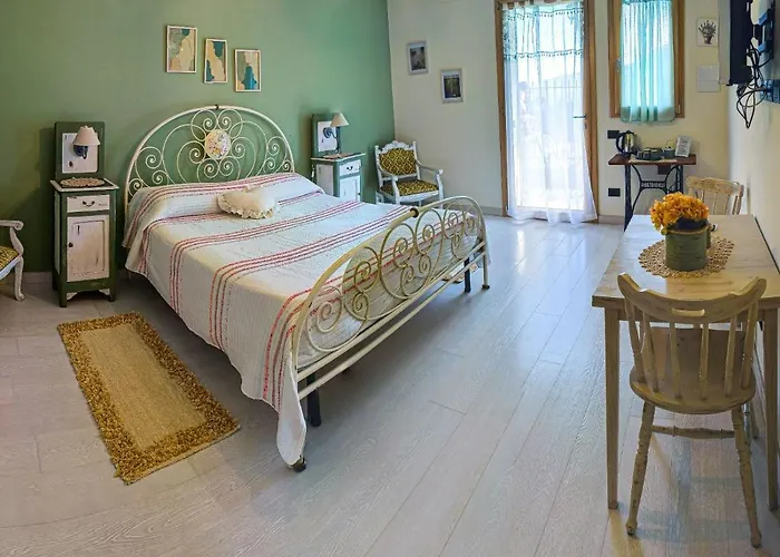 Il Poggio Di Maro' Farm stay *